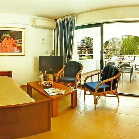In With A Balcony Or Terrace 아파트 *